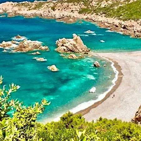 Cugnana ホテル